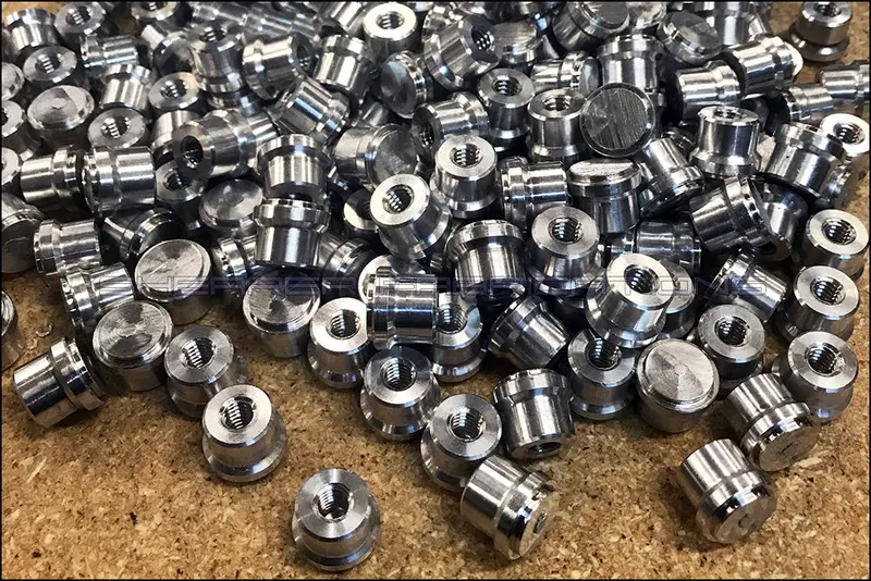1/4"-20 Weld Bung, 10Pk 1