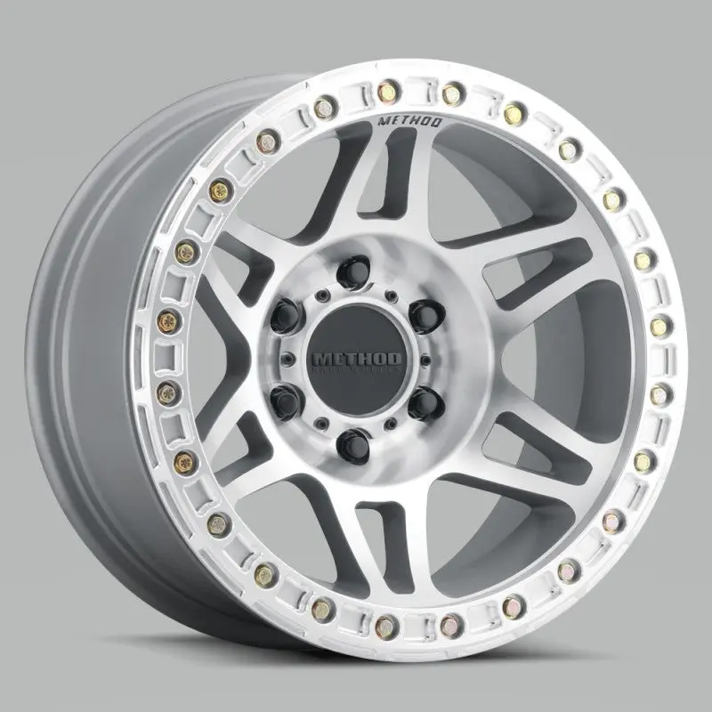 Method Mr106 Beadlock 17X9 -44Mm Offset 5X5 71.5Mm Cb Machined/Clear Coat W/Bh-H24125 Wheel 2