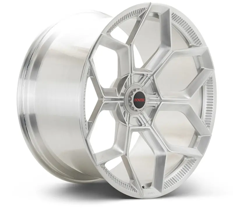 Vossen X Novitec Nl5-5L 23X10.5 - 5X130 Bp - Et21 - Brushed Gloss Clear Lamborghini Urus Front Wheel 1