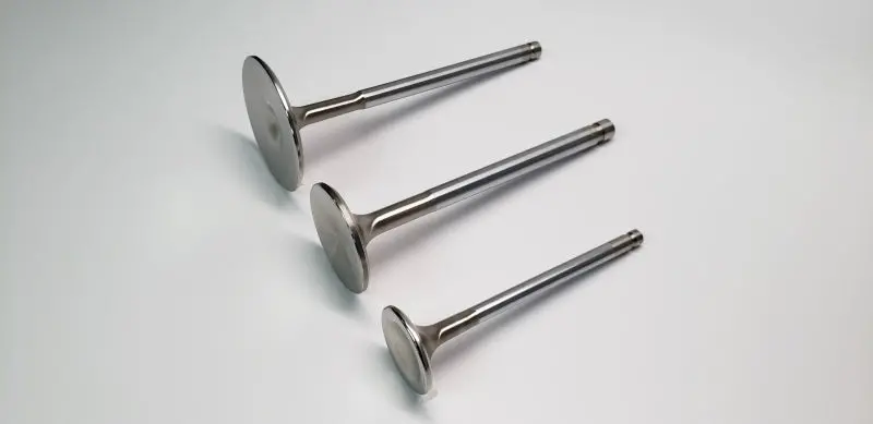 Ferrea Chevy Sb 2.08In 11/32In 5.06In 0.25In 12 Deg Flo +.150 Comp Plus Intake Valve - Set Of 8 2