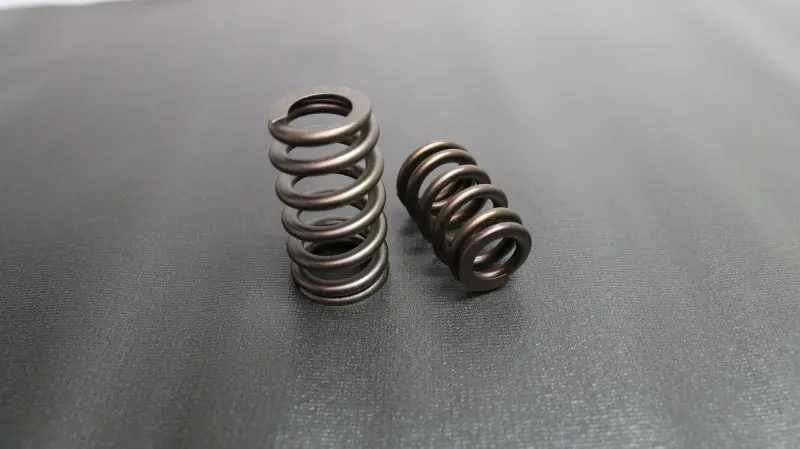 Ferrea Toyota 2Jzge/2Jzgte Single Beehive Ovate Pac Alloy Valve Spring - Set Of 24 1