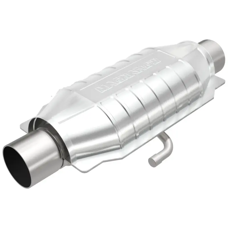 Magnaflow Universal Catalytic Converter – 2.5-Inch Inlet, T2 Rear Configuration 1